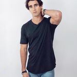 adrien allen - @edras.makana - Instagram