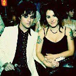 Adrienne Armstrong - @adriennearmstronghomies - Instagram