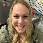 Adrienne Arnold - @adrienne.arnold.773 - Instagram