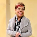 Adrienne Bratton - @beingadriennebratton - Instagram