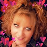 Adrienne Reynolds-Busch - @twerpysmom - Instagram