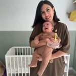 Adrienne Calvert - @adrienne.calvert - Instagram