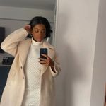 Adrienne Cameron-Selvie - @adrienne_cami - Instagram