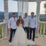 Adrienne Haas - @adriennehaas34 - Instagram