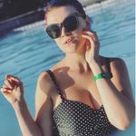 Adrienne May - @thetraveladrienne - Instagram