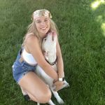 Adrienne Michael - @adrienne.roseeee - Instagram