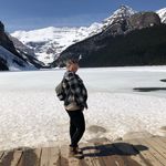 Adrienne Ross - @adriennevross - Instagram