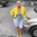 Adrienne Wells - @style_in_my_dna - Instagram
