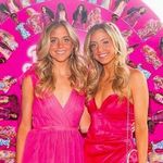 Adrienne & Whitney Metzgar - @metzgartwins - Instagram