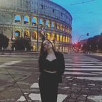 Michaela Gardoň - @michaelagardon - Instagram