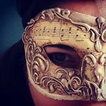 Agatha Andrews - @agathaandrewsauthor - Instagram