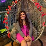 Ágatha Conan Doyle - @angietzn111 - Instagram