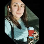 Daria - @byagathagray - Instagram