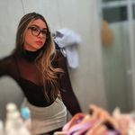 Agatha Leone - @htaleone - Instagram