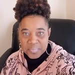 Agatha Meeks - @agatha.me223 - Instagram