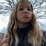 Maggie - @maggie_goldlion8901 - Instagram