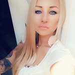 agikaholly - @agikaholly - Instagram