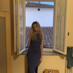 @agnesburke_ - Instagram