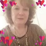 Alicia Henneker - @agnes.hellmann.9 - Instagram