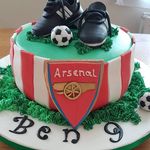 Agnes Toro - @cakes.by.agi - Instagram