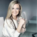 Agnes  Kakareko - @agnes.bairdwarner - Instagram