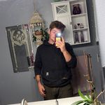Aiden Fox - @aiden_fox585 - Instagram