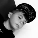 @aiden_reyes - Instagram