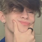 Aiden😈 - @aiden._.roy - Instagram