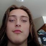 Aiden Warren - @aide.nwarren - Instagram