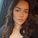 𝔸𝕚𝕞𝕖 ℍ𝕖𝕣𝕟á𝕟𝕕𝕖𝕫 - @kareenjaramillo - Instagram