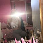 Aimee Epton - @aimeegoldsmith420 - Instagram