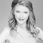 Aimee Hansen - @zozo131313 - Instagram