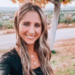 Amee McCue - positive mindset shifts for moms - @amee.mccue - Instagram