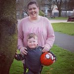 Aimee McDowell - @daisydoots - Instagram