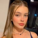 Aimee Muniz - @aimeemuniz - Instagram