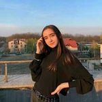 Aine Mitchell - @diepdailoc - Instagram