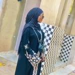 Aisha Adam - @quee_nesher - Instagram