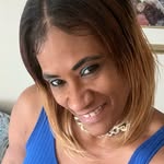 Aisha Coker - @aishadavila13 - Instagram