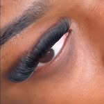 Aisha Giles | LAGOS LASH ARTIST + COACH - @pictureperfect.beautyroom - Instagram