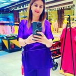 Jan - @aishadar11 - Instagram