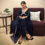 ♤ऐशा_____𝟑𝟕𝟑𝟕 - @aisha_dinesh_gawand - Instagram