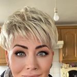 Laura Jane - @mslaurajmcnally - Instagram