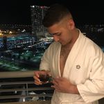AJ Payne - @paynnne - Instagram
