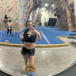 aj rodas - @alyssaarodas.jpg - Instagram