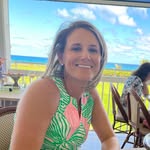 Amanda Schroeder - @ajschroeder19 - Instagram