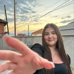 :): - @ajsellaaa - Instagram