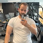 AJ Sturm - @praiseandplates - Instagram