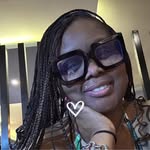 Aja Wright - @jaizmom - Instagram