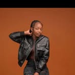 Lincy Ariana - Facebook