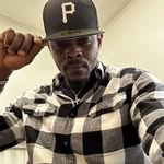 Akeem Lewis - @stress_money1832 - Instagram